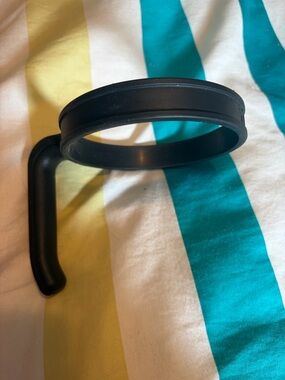 Yeti Black Universal Cup Holder Slide-On